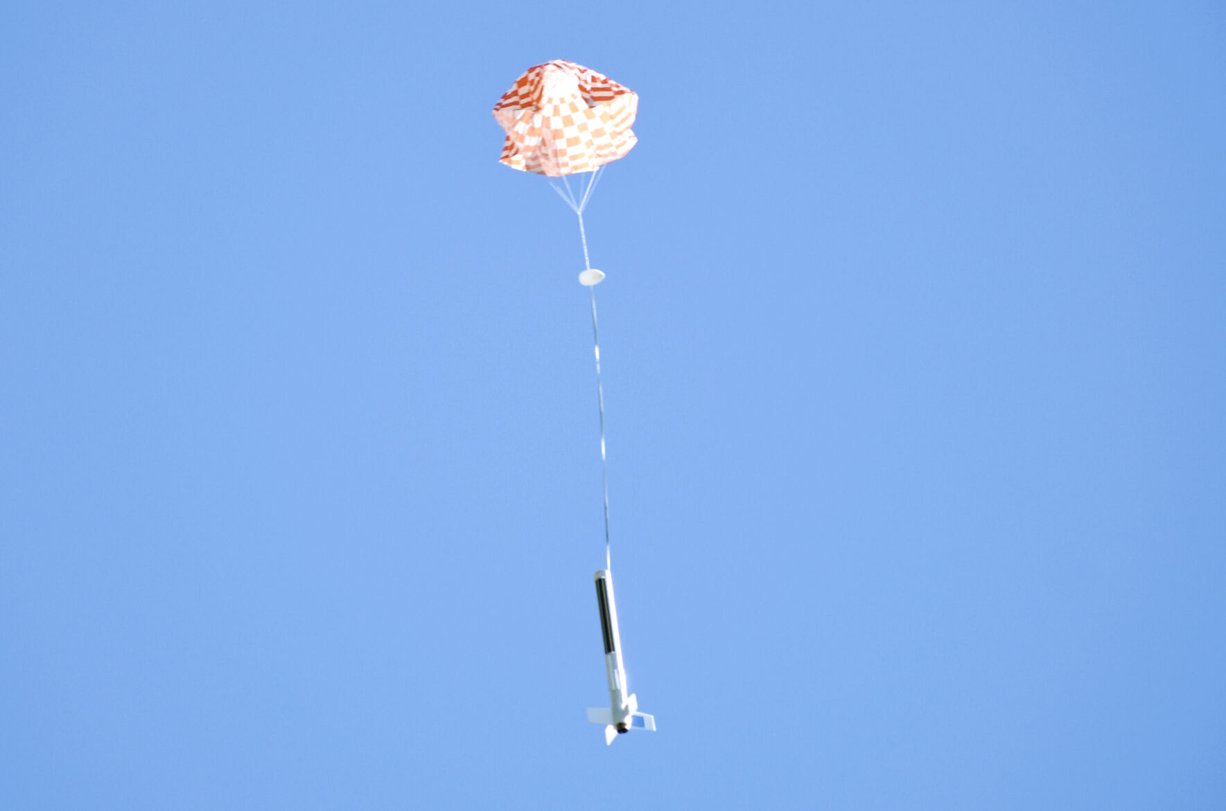 080322-smt-news-school-district-rocketry-003